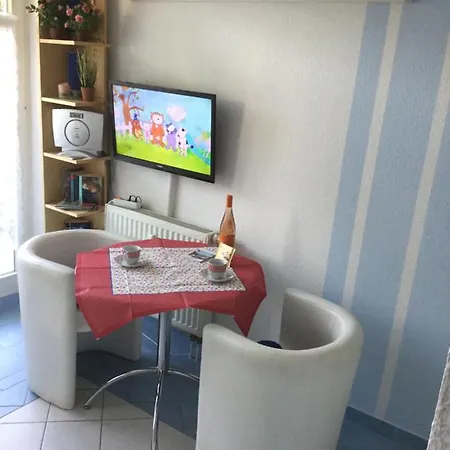 Petite Fleur Ostseebad Kuehlungsborn-ost! Apartamento *